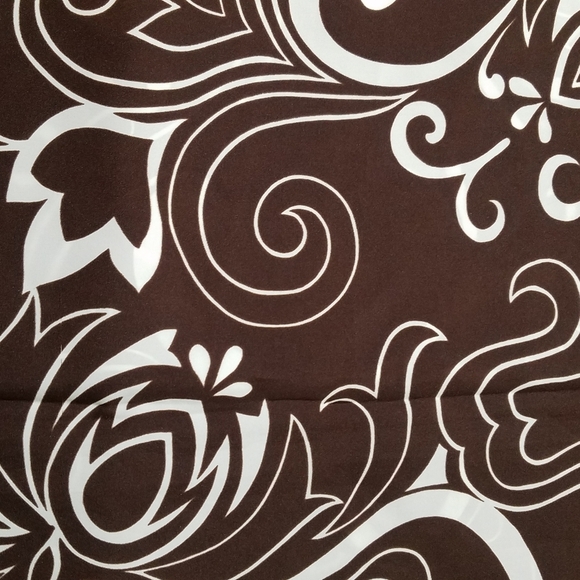 Polyester Fabric Brown with White Flowers 2 1/2 Yards 45" Wide New Old Stock - Picture 3 of 4